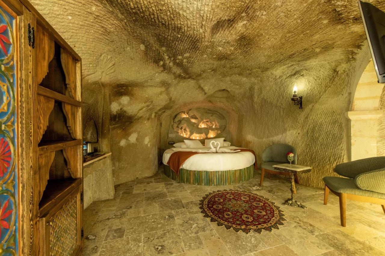 Foremanson Cave Hotel Nar